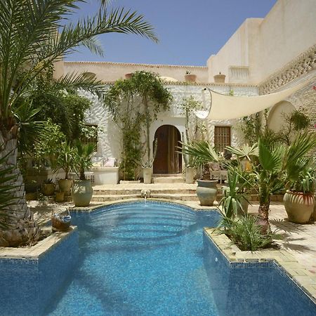 Riad Dar El Caid - Palais XIII Siecle Tuzer Dış mekan fotoğraf