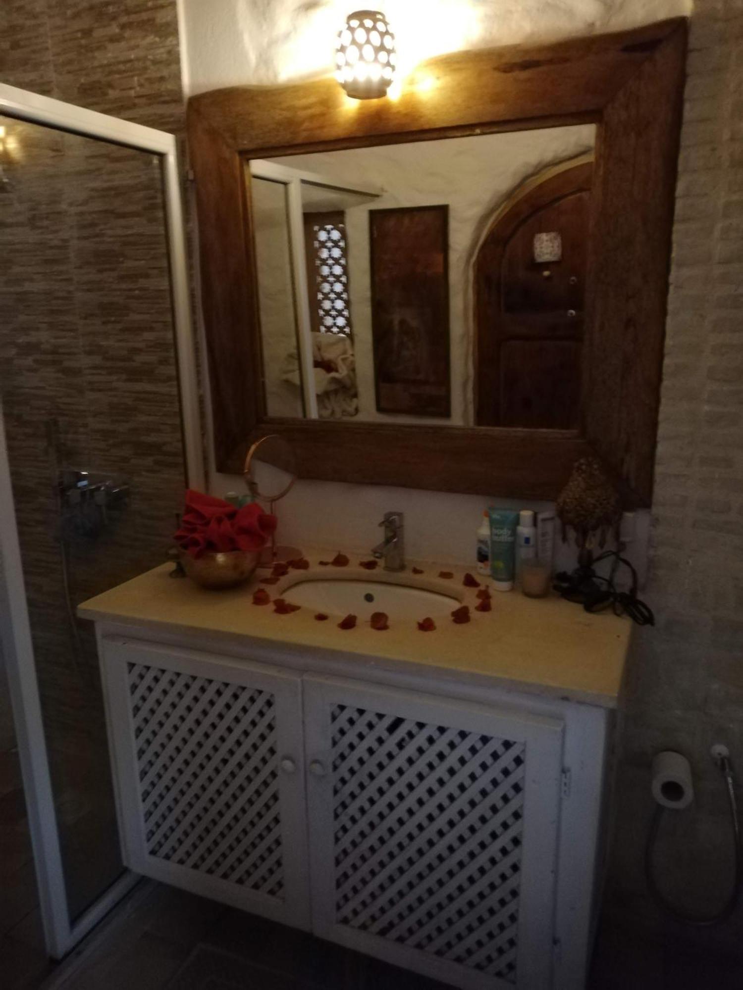 Riad Dar El Caid - Palais XIII Siecle Tuzer Dış mekan fotoğraf